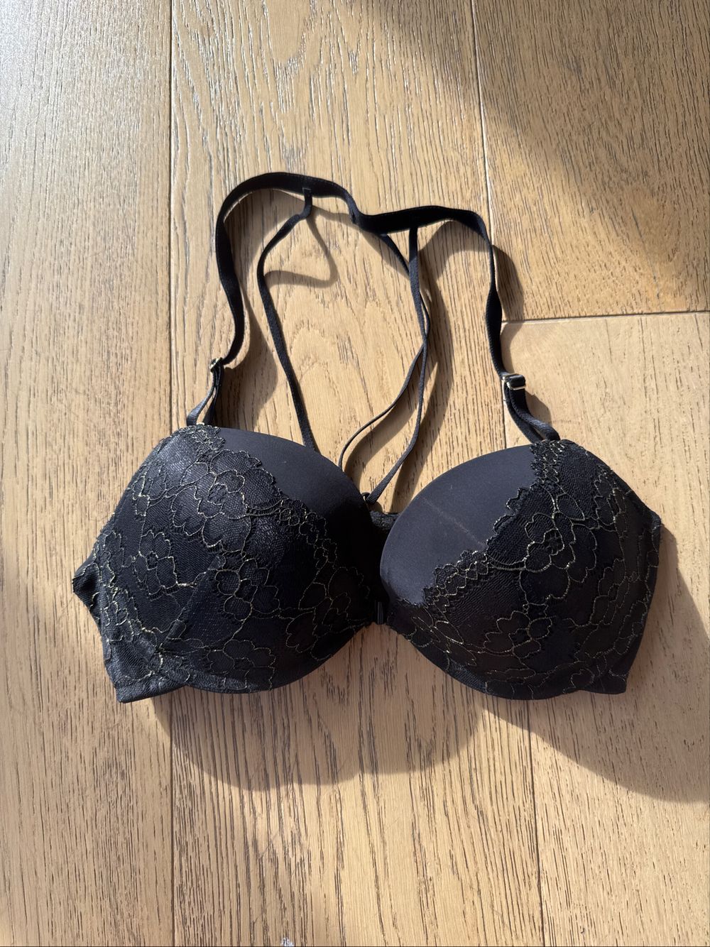 Intimo black & gold bra