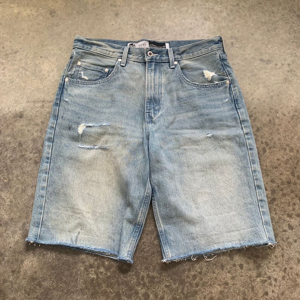 Vintage Levi’s Silvertab Distressed Denim Shorts W32 L12