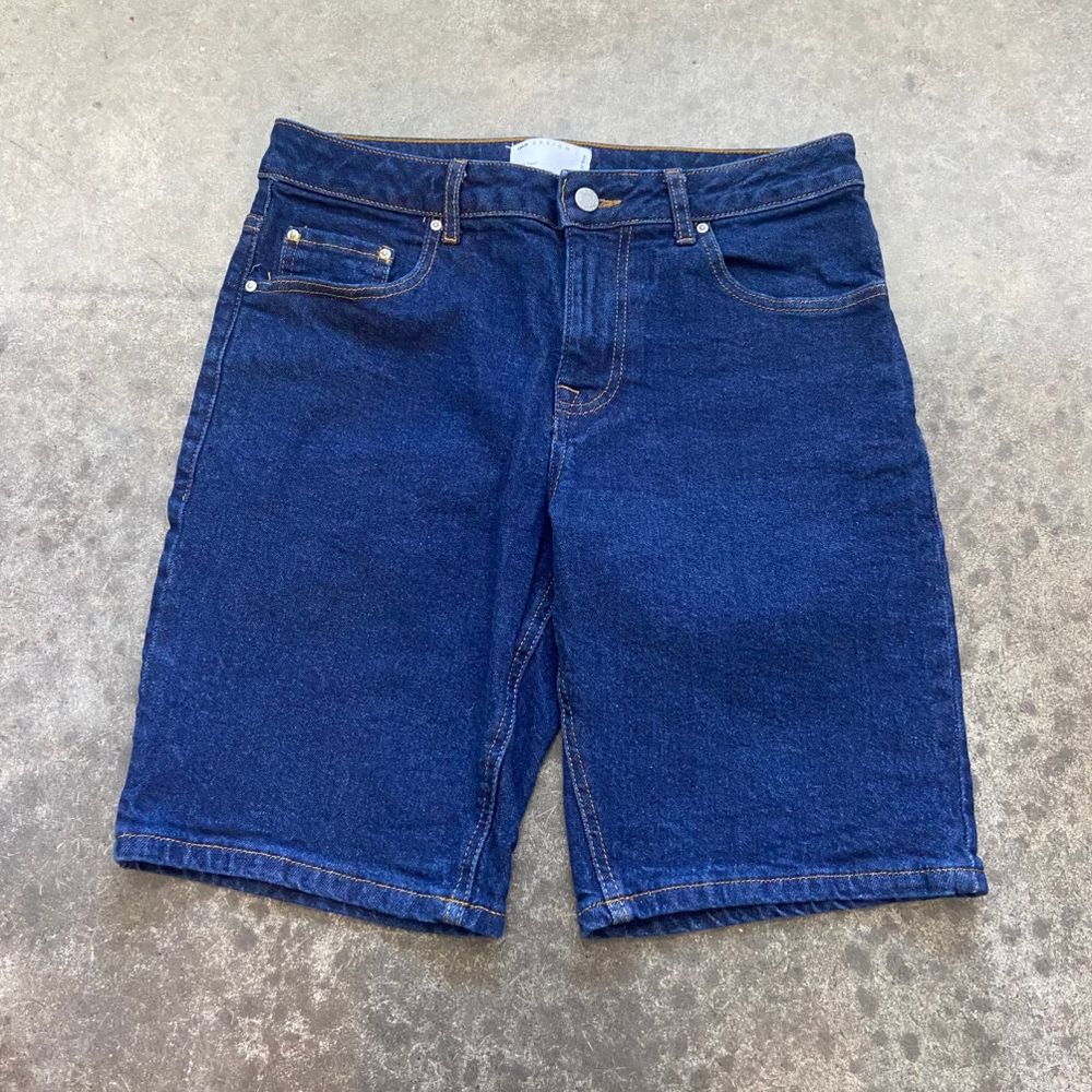 ASOS Denim Shorts / Jorts - Size W32” / 81cm