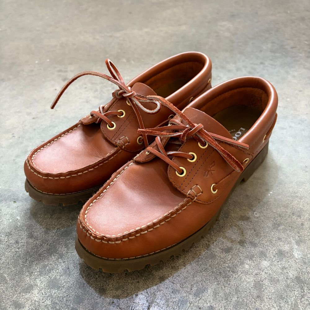 Y2K Vintage Logan Leather Boat Shoes Size 8
