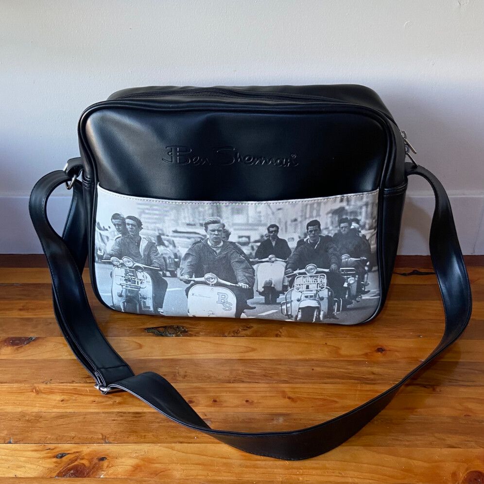 Y2K Ben Sherman Graphic Messenger Bag