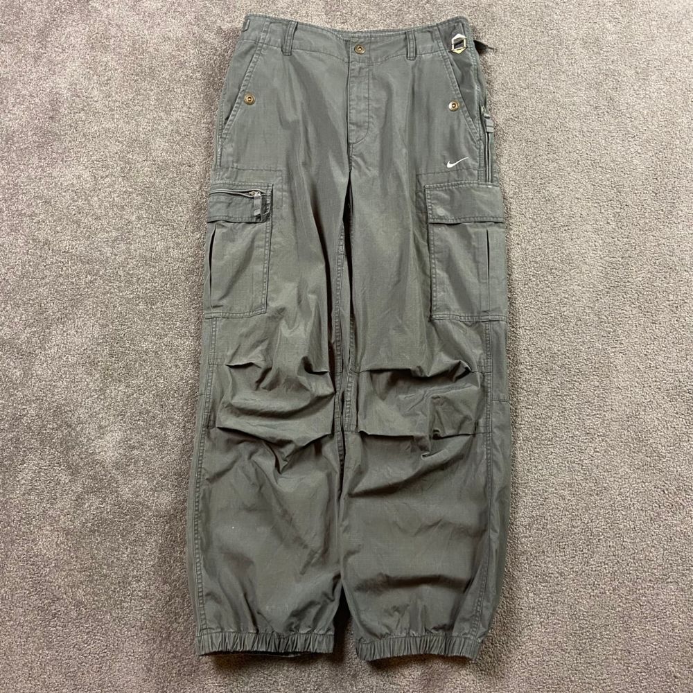 Y2K Relaxed Fit Nike Khaki Cargo Utility Pants Size M