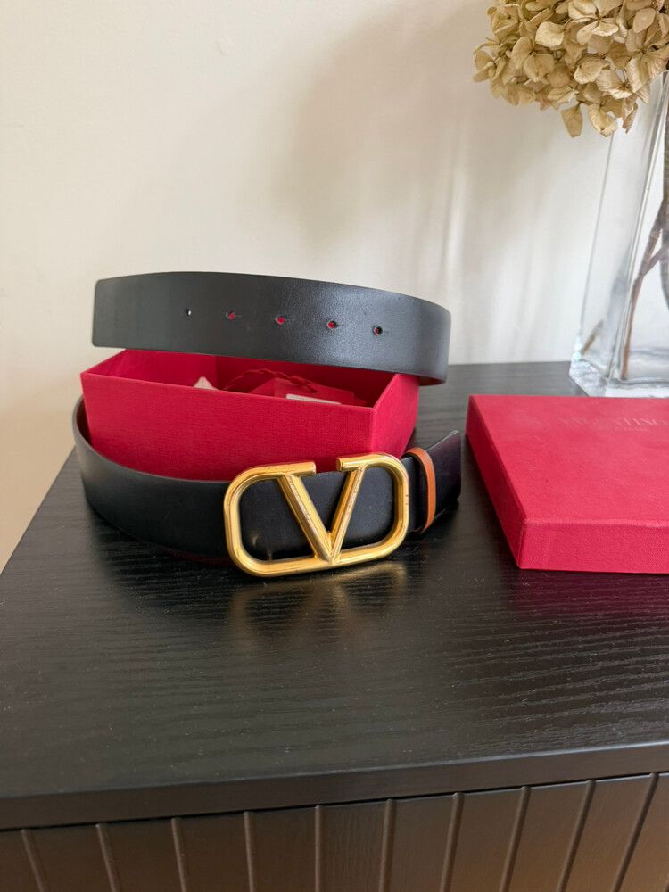 Valentino Reversible Signature Belt In Glossy Calfskin 40 Mm