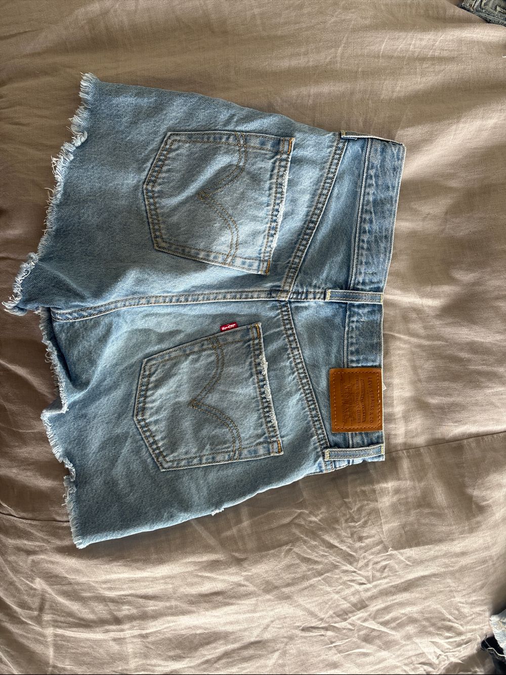 levi’s denim shorts