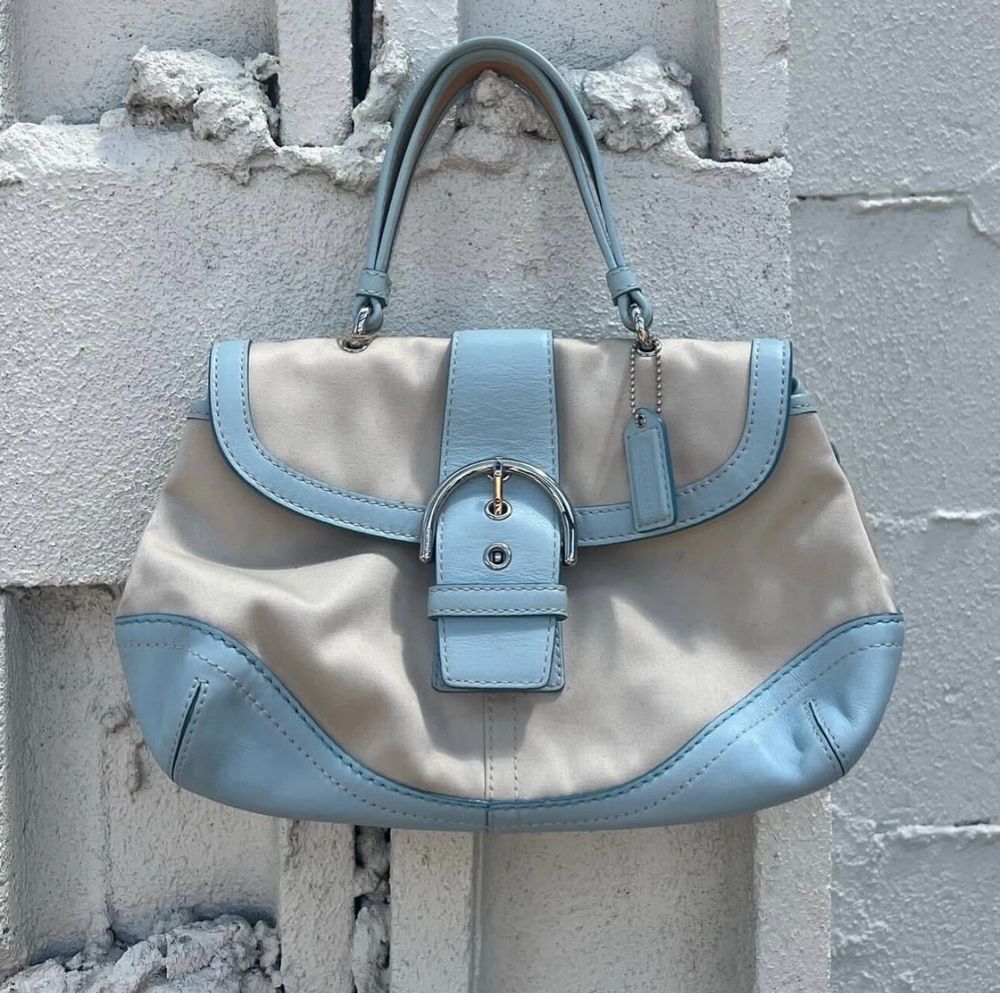 Vintage Coach Y2K Cream Baby Blue Leather Trimming Silver Buckle Soho Flap Bag