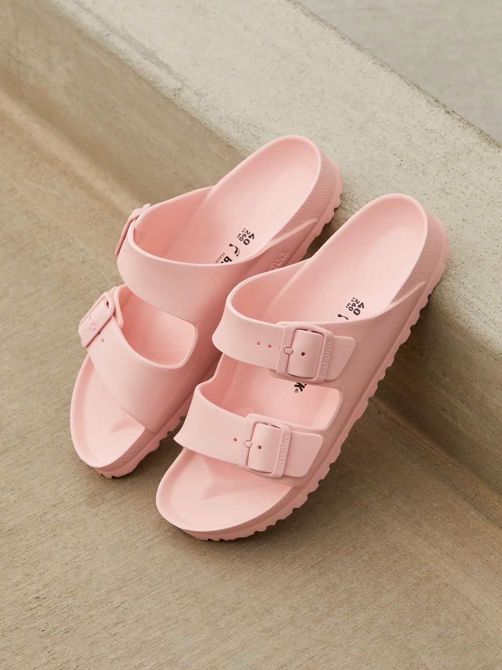Birkenstock - Birkenstock Arizona EVA Light Rose on Designer Wardrobe