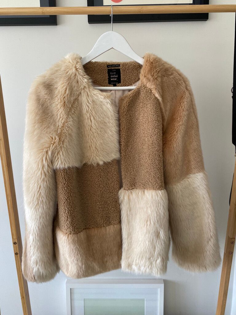 Zara fluffy jacket