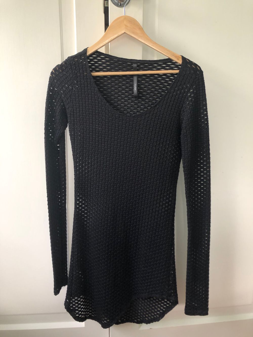 BLACK TAYLOR DRESS
