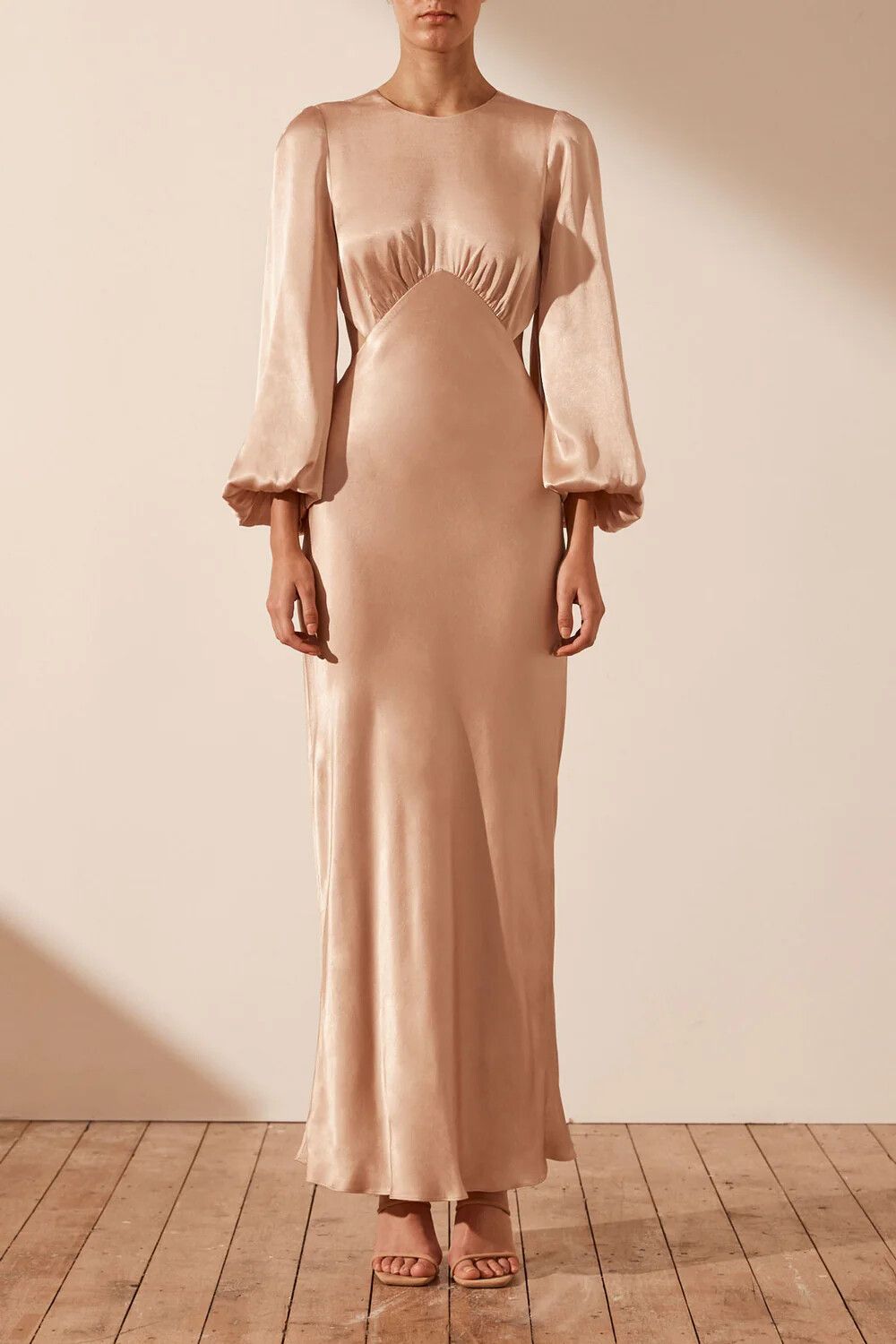 la lune balloon sleeve open back maxi dress LOOK 18 @lucy.baddeley in our La Lune Balloon Sleeve Open Back Maxi Dress in Cream #ShonaJoy