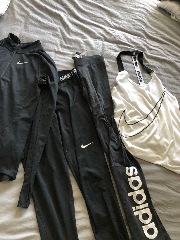 buy nike clothes in bulk