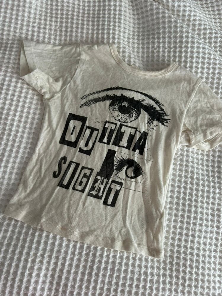 Urban Outfitters Baby Tee Size Small