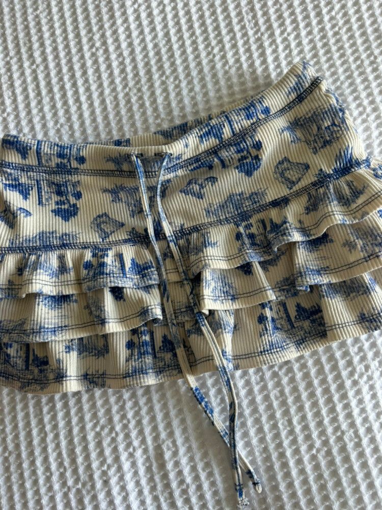 Urban Outfitters Mini Skirt XS