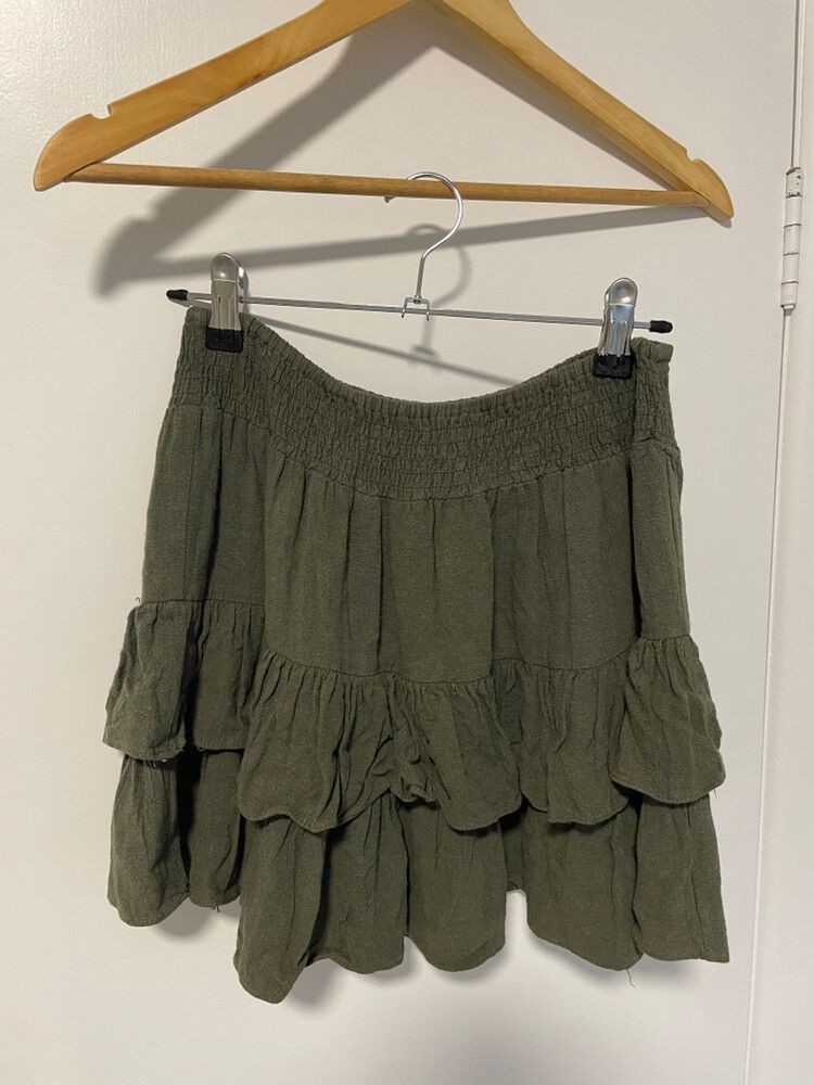 Leo + Be Green Ruffled Mini Skirt
