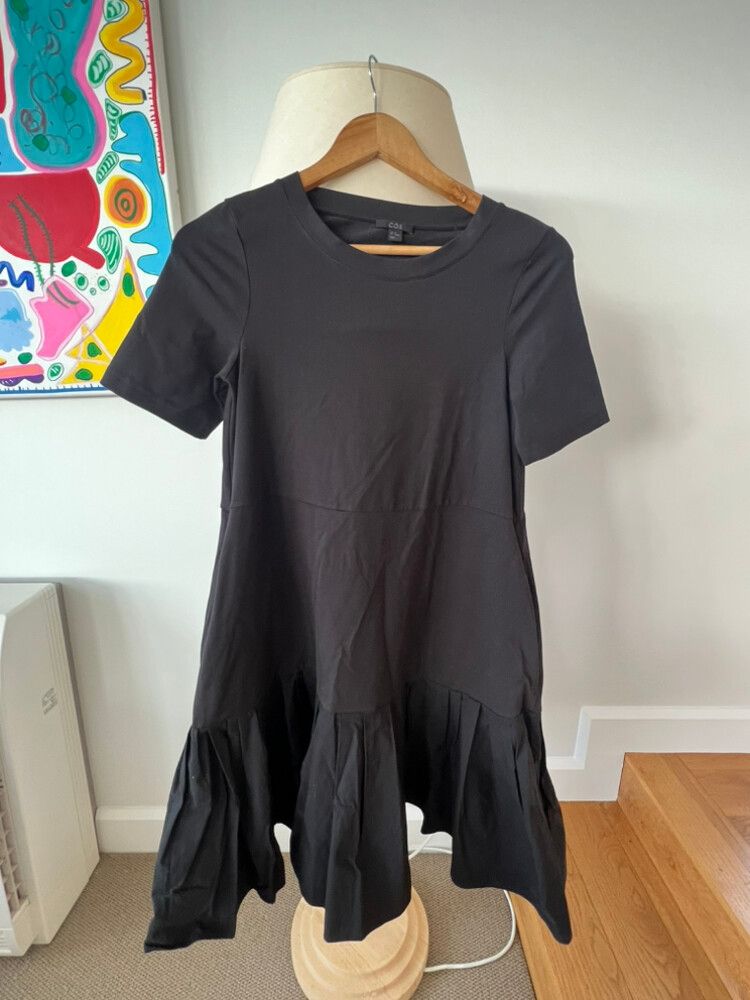 COS - Layered T-Shirt Dress on Designer Wardrobe COS - Layered T-Shirt Dress on Designer Wardrobe