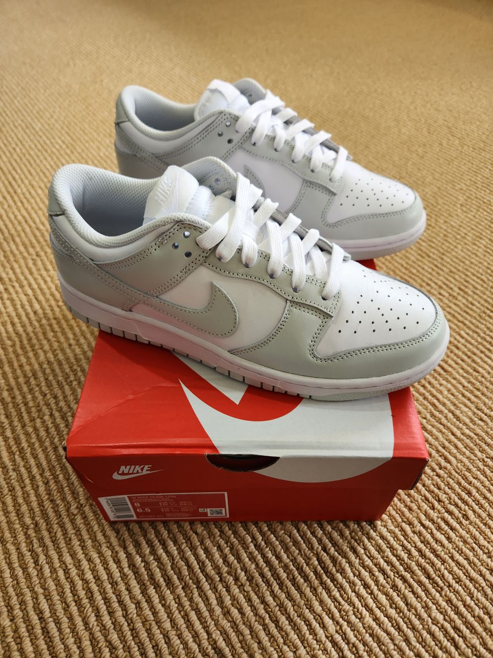 nike dunk low women's size 8