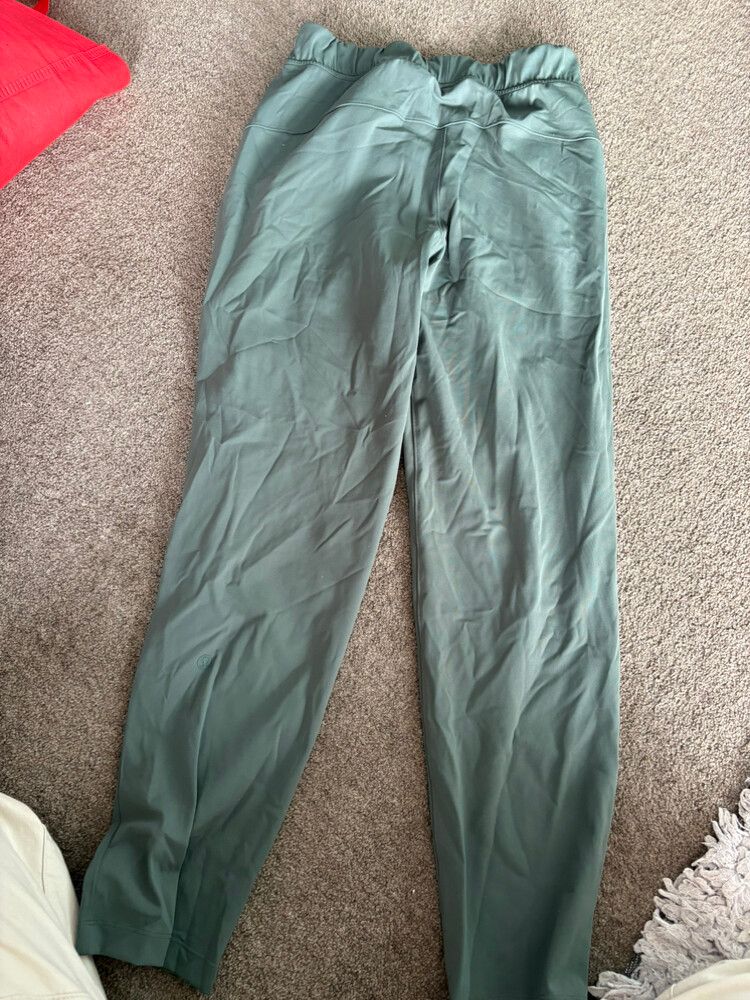 LULULEMON green elastic waist casual pant
