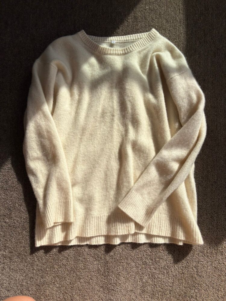 Beautiful 100% Cashmere Jersey Cream
