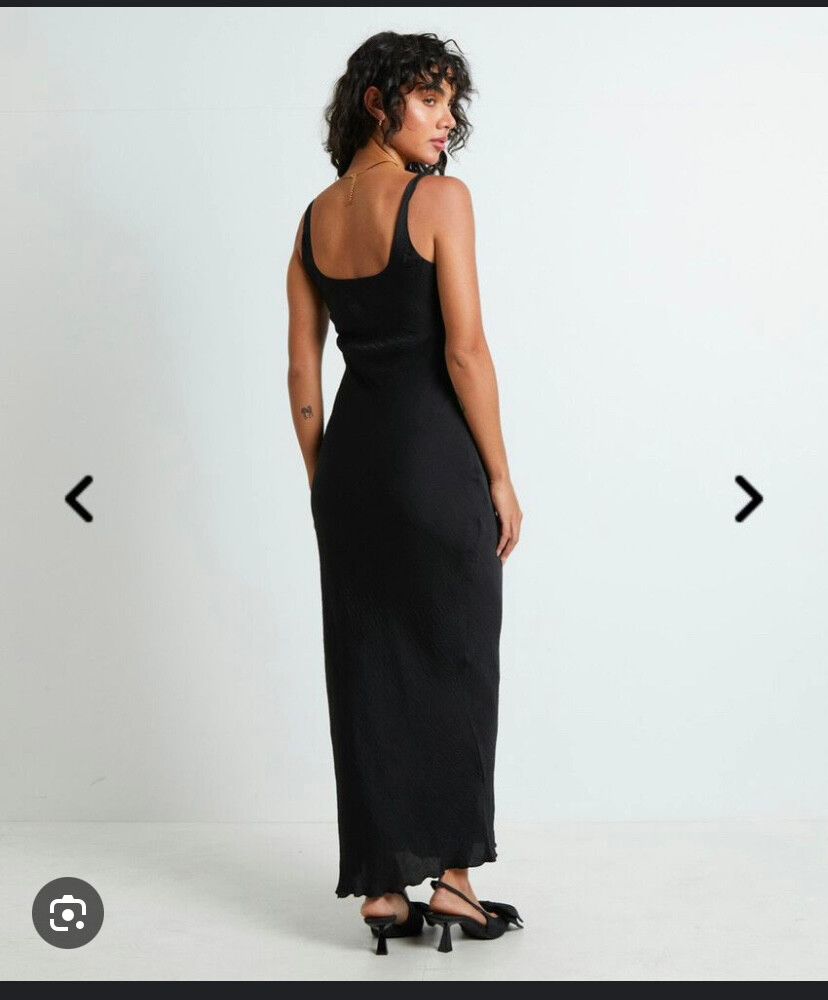 SNDY’S the label black midi dress