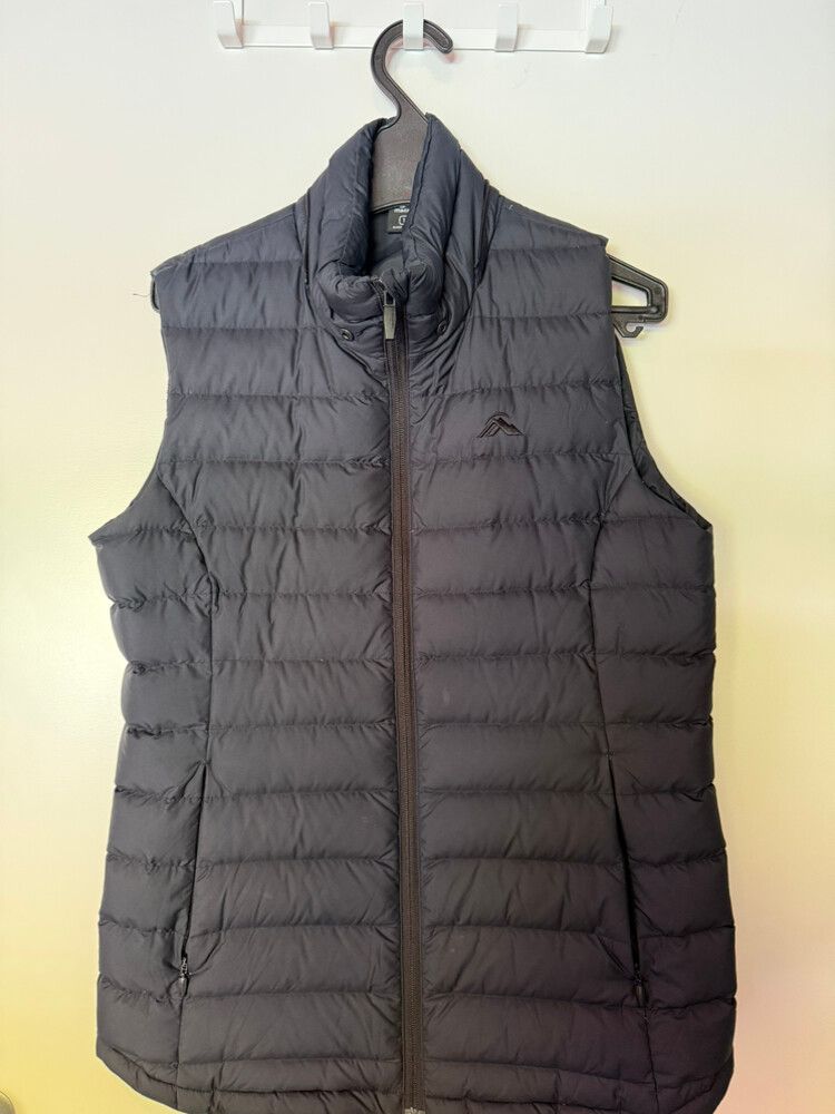 Mac Pac Black Sleeveless Puffer Jacket
