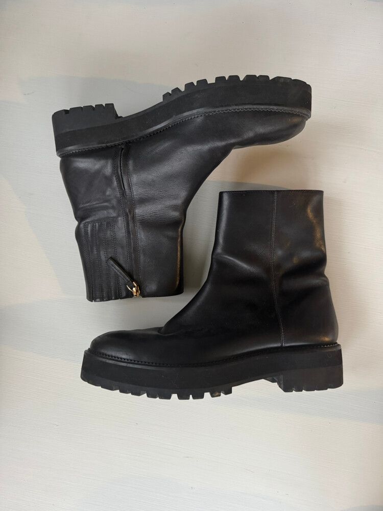 Alias Mae Leather Boots