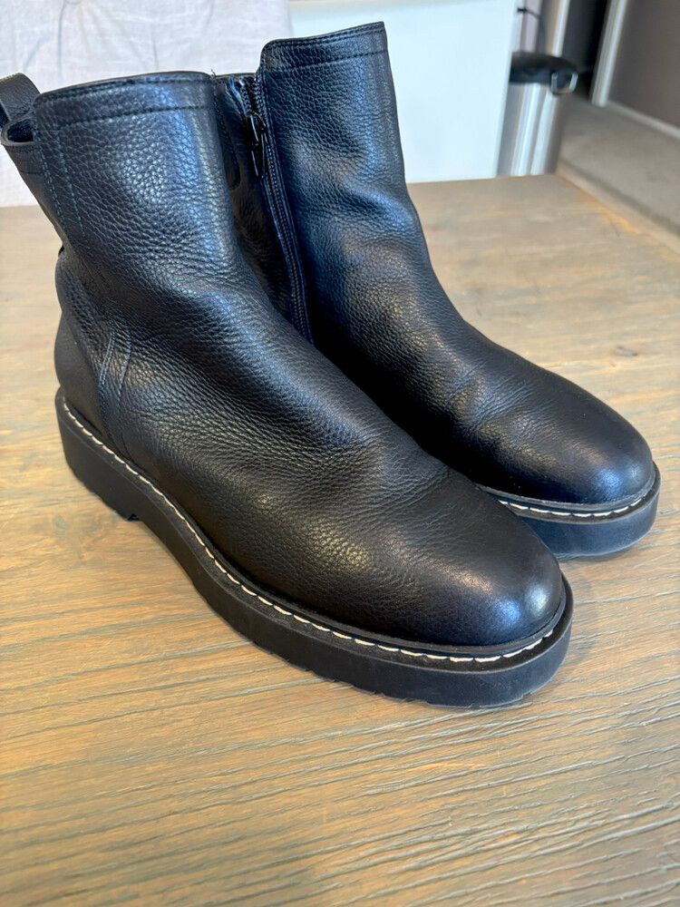 ISABELLA ANSELMI Black Boots size 39
