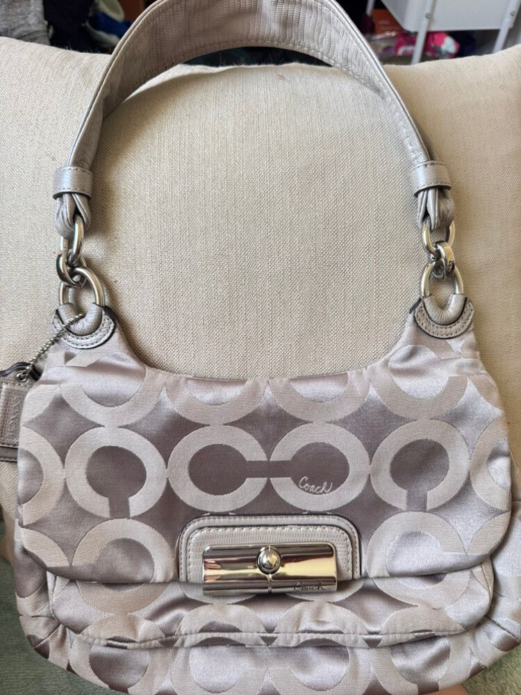Coach Vintage Shoulder Bag