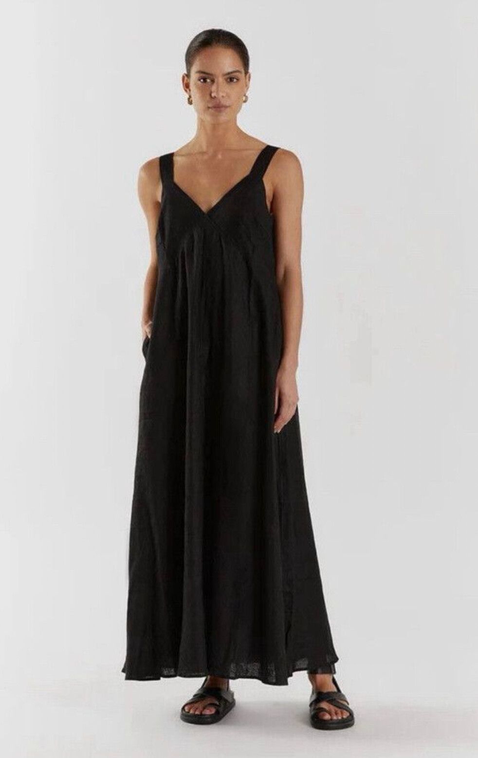 DISSH - TIARNE BLACK LINEN MAXI DRESS on Designer Wardrobe DISSH - TIARNE BLACK LINEN MAXI DRESS on Designer Wardrobe