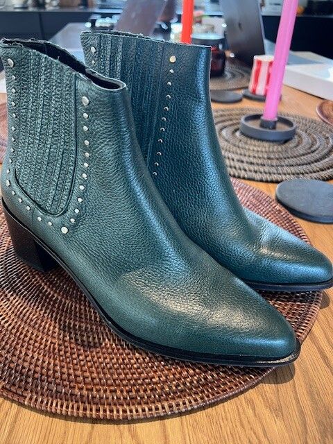 Sempre Di Green Ankle Boots