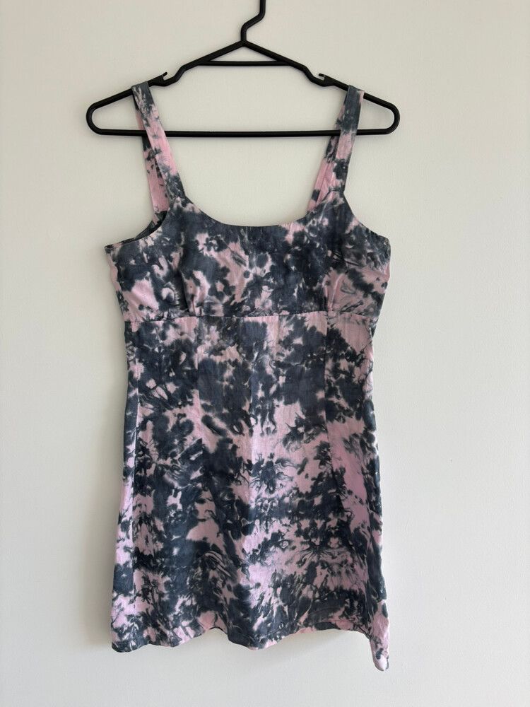 Holiday The Label Dress