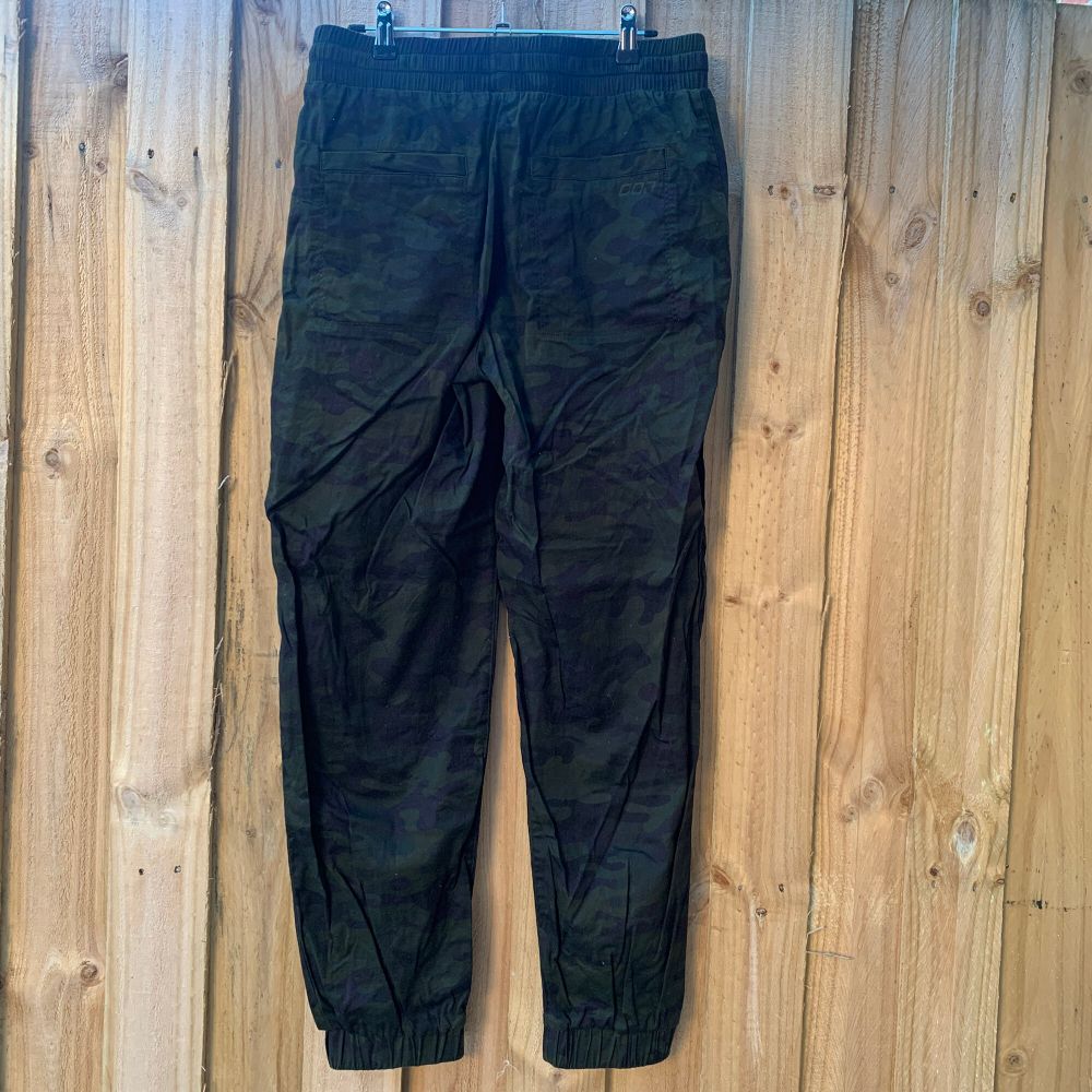 Lorna Jane Camouflage Pants