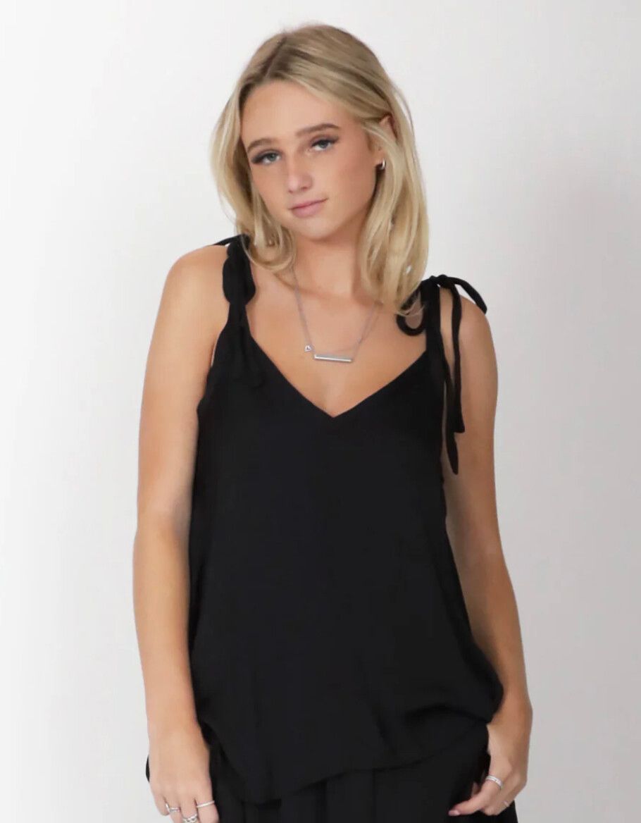 Black Singlet