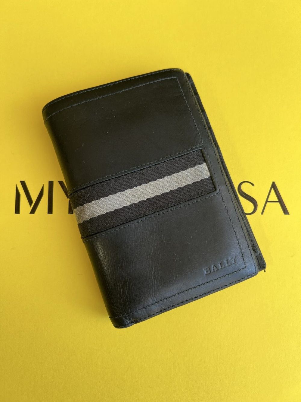 Trevor Stripped Leather Black Wallet