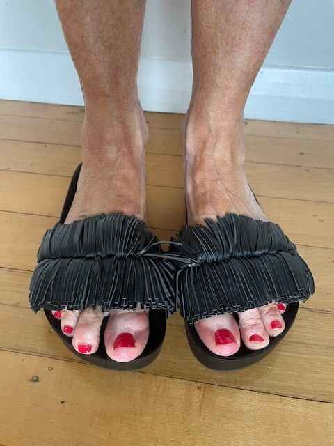 Sylvester Black Fringe Slides