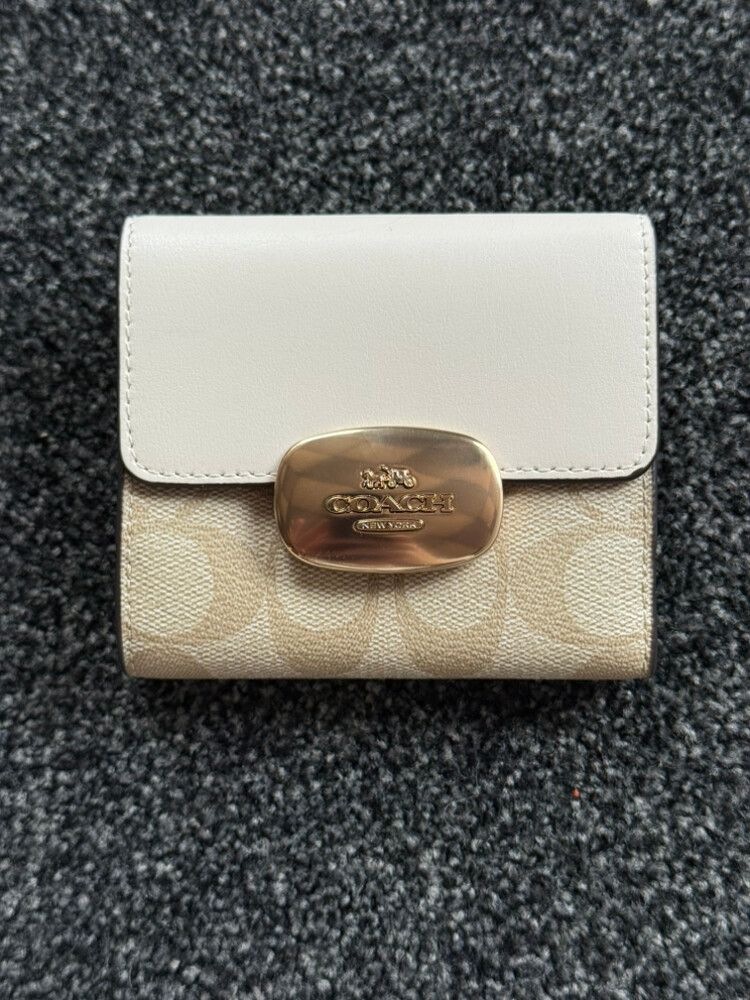 Coach Cream and  Tan Wallet, excellent condition