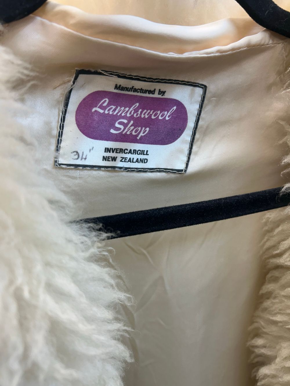 vilntage sheepskin coat