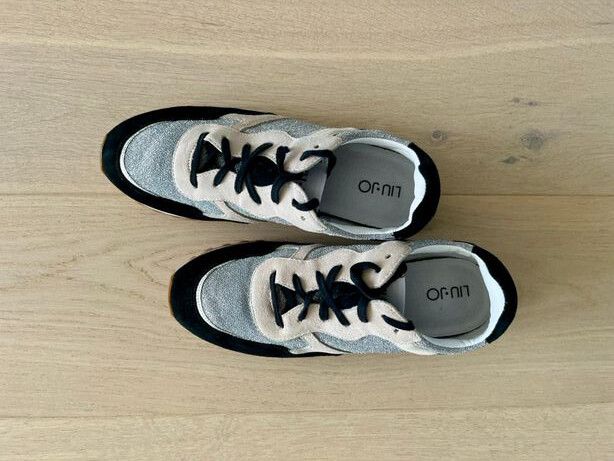 Liu Jo Glitter Trainers / Sneakers – Silver & Black