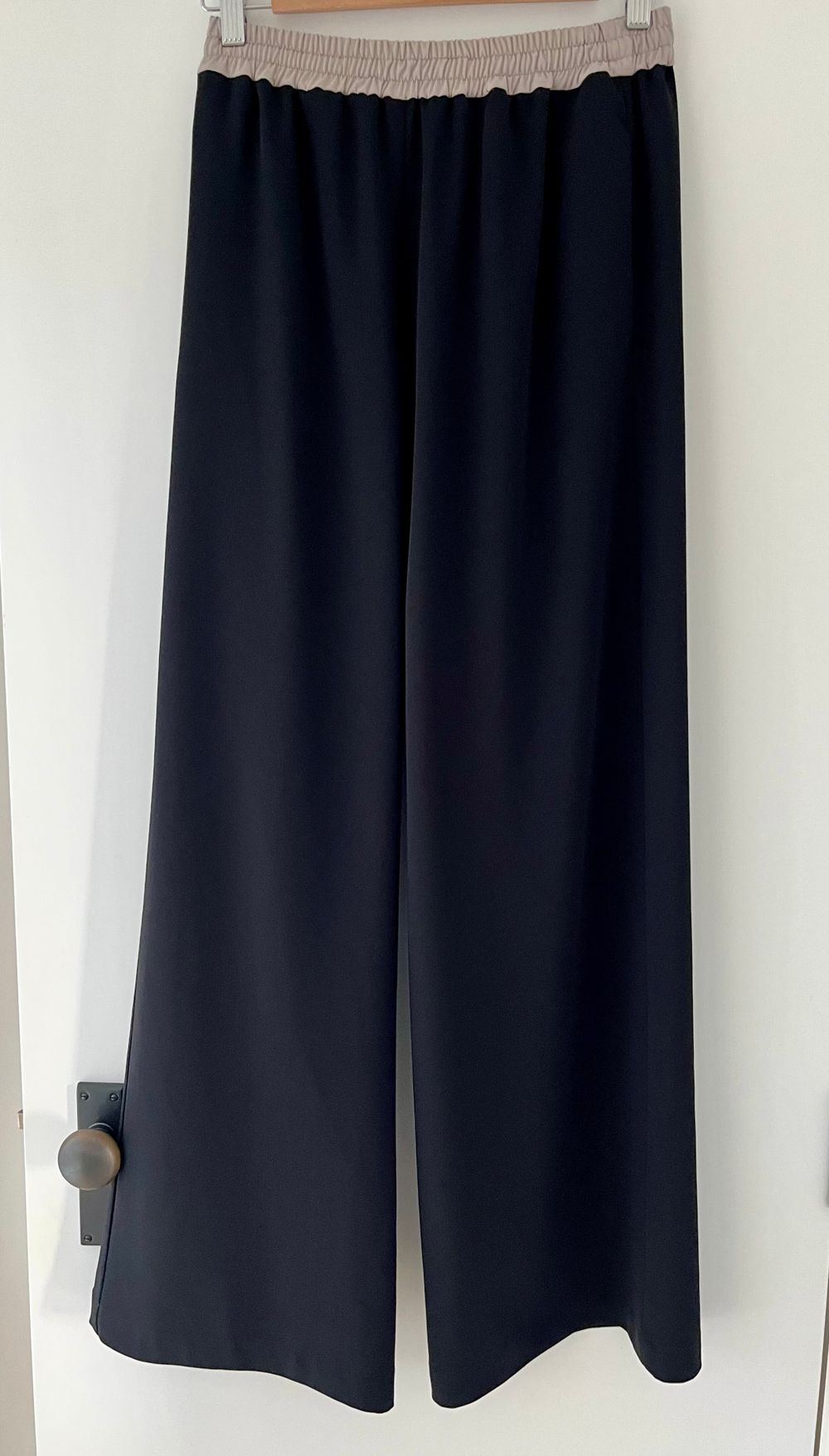Moochi Coated Contrast Pant in black, size 8.