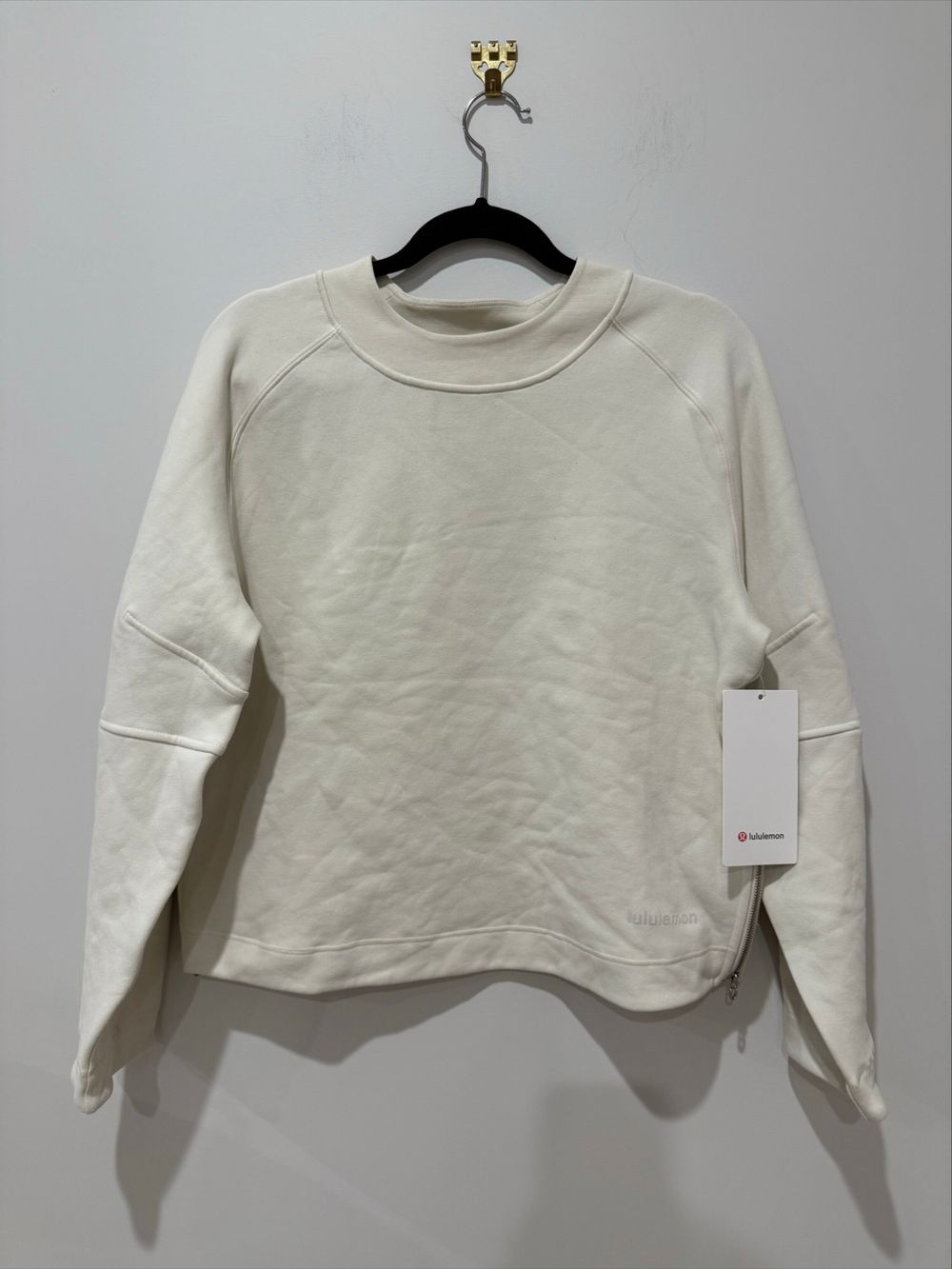 Lululemon White Loungeful Relaxed Crew Sweatshirt