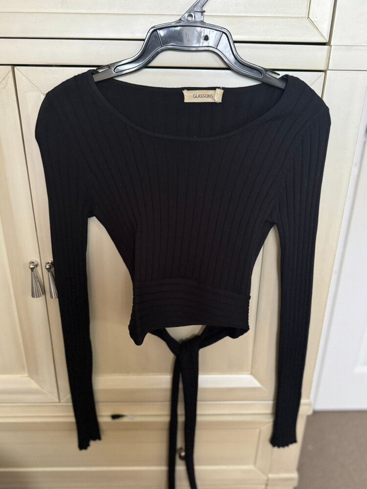 Glassons Black Knit Top