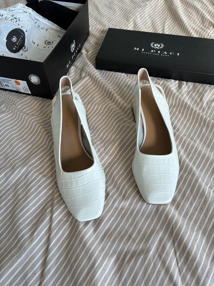 Leonie White Slingback Dress Court