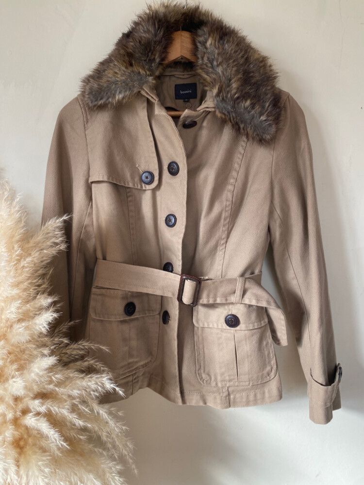 Coat In Great Condition !