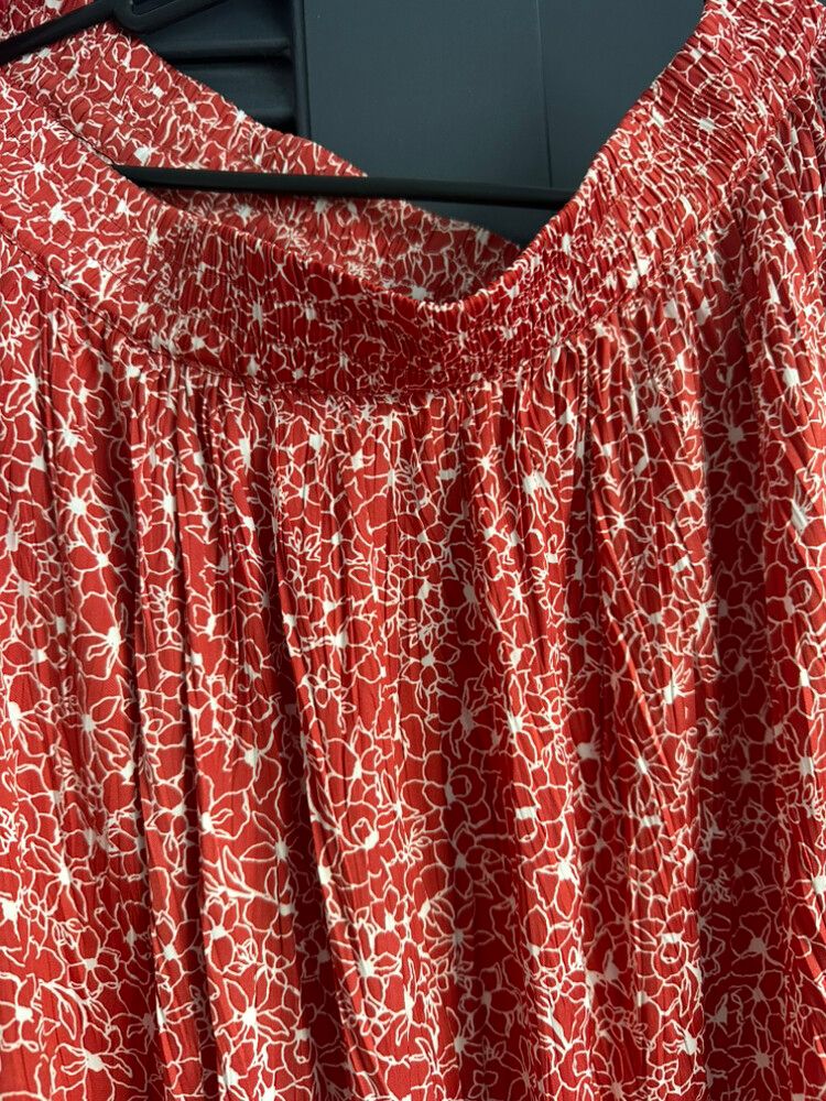 MAX Floral Red White Pants