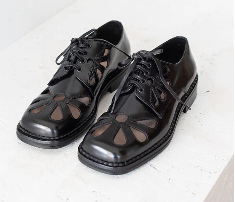 Simone Rocha Daisy cut out square toe brogue size 39