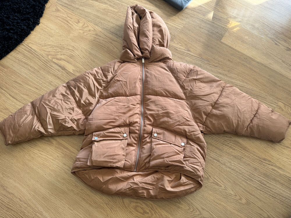 Toast Society Puffer Jacket With Hood
