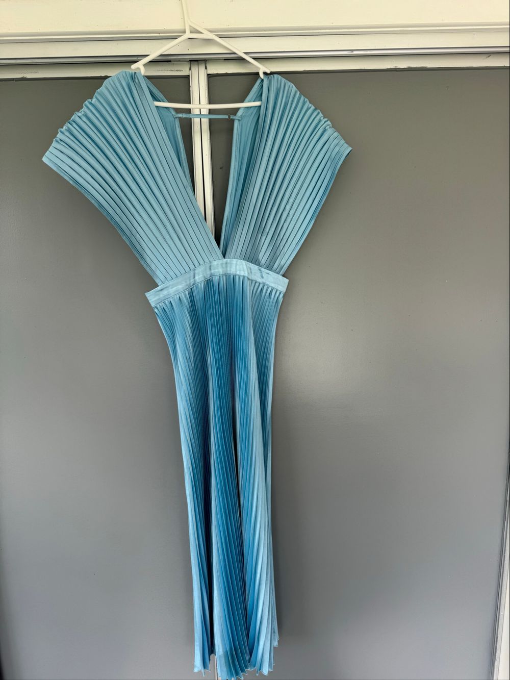 L'IDÉE Blue Pleated Maxi Dress
