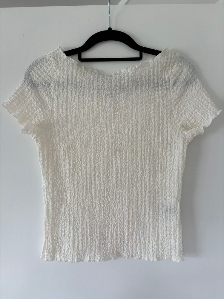 H&M White Textured Top