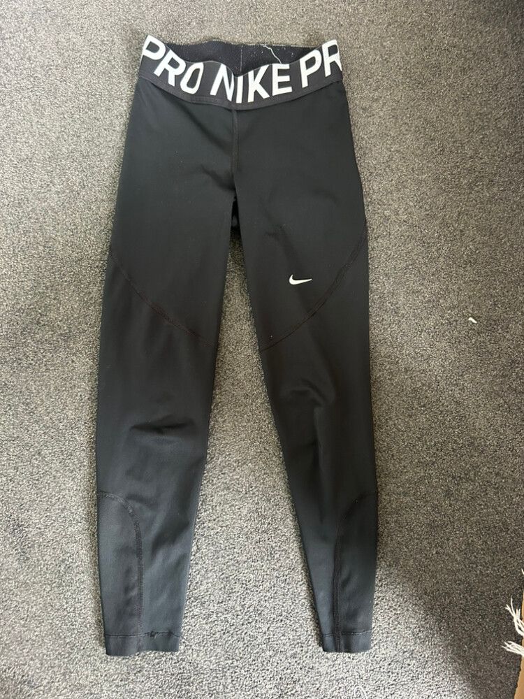 Nike Pro Black Leggings Size XS