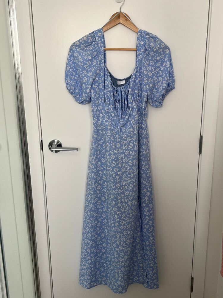 Ally Fashion - Ally blue floral midi dress on Designer Wardrobe Ally Fashion - Ally blue floral midi dress on Designer Wardrobe