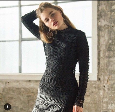 Shakuhachi - Lace Border Dress on Designer Wardrobe Shakuhachi - Lace Border Dress on Designer Wardrobe