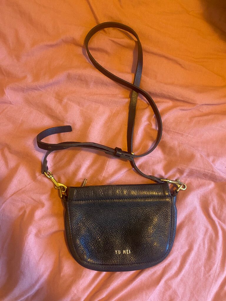 Yu Mei Black Vi Bag